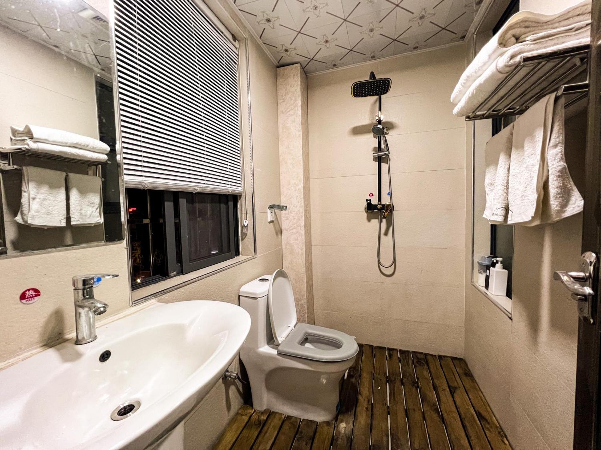 Little White House Homestay - Tianmen Mountain Scenic Area Zhangjiajie Exterior photo
